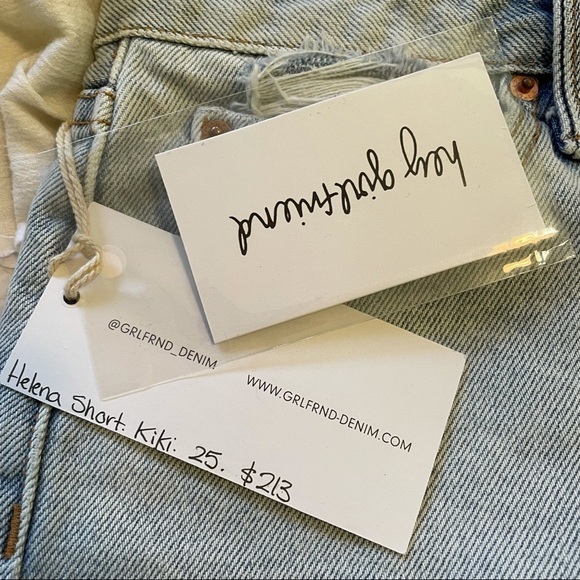 GRLFRND NWT Helena Light Wash Jean Shorts 25 - Picture 5 of 9